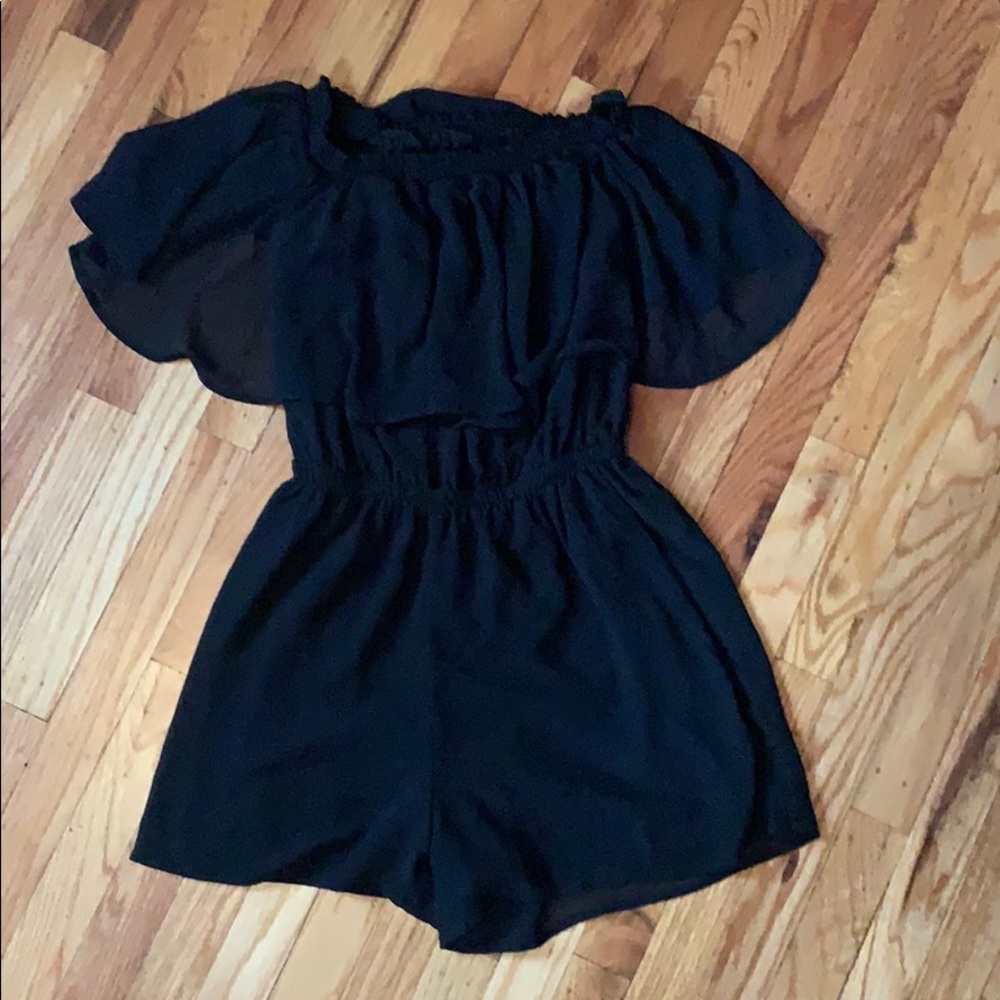 Off shoulder romper